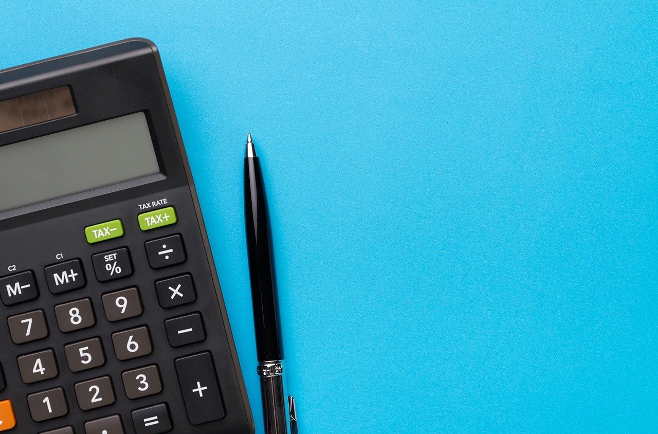Income tax on sale calculator uk